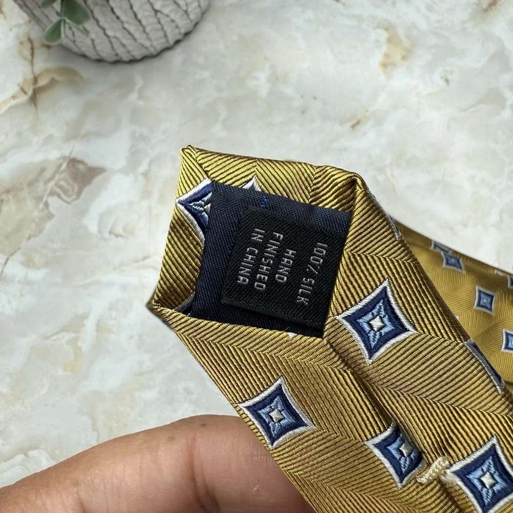 NWOT Jos. A. Bank‎ Executive Collection Silk Tie Mustard Yellow 3 3/8